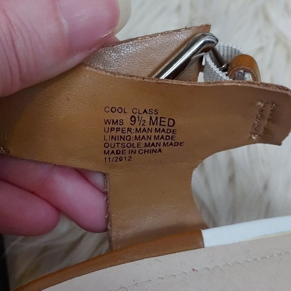 Kenneth Cole Reaction Sandals Size 9.5 PRICE FIRM 💥 - Picture 14 of 15